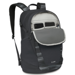 Osprey Flare Backpack - Osprey Flare Backpack 8211 organizational pocket in use