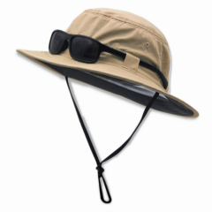 Safari Hat with Sunglass Holder - Safari Hat with Sunglass Holderholder in use